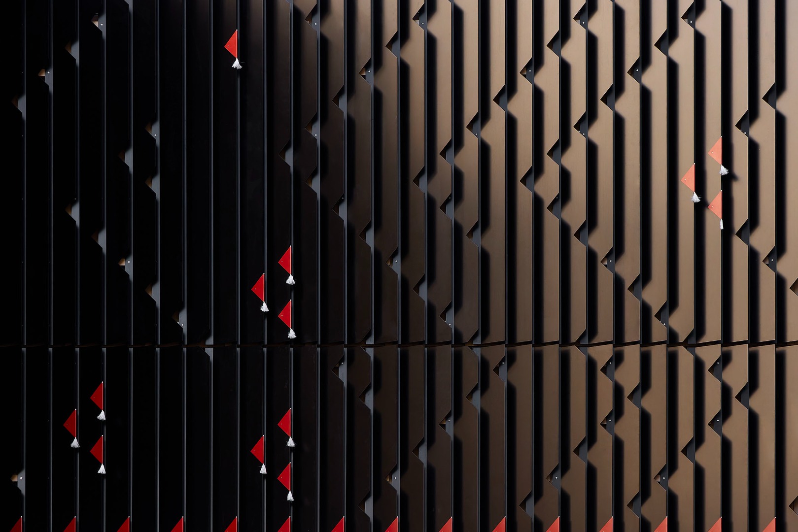 Detail of the Taupoki and Huka. Image by Jason Mann.